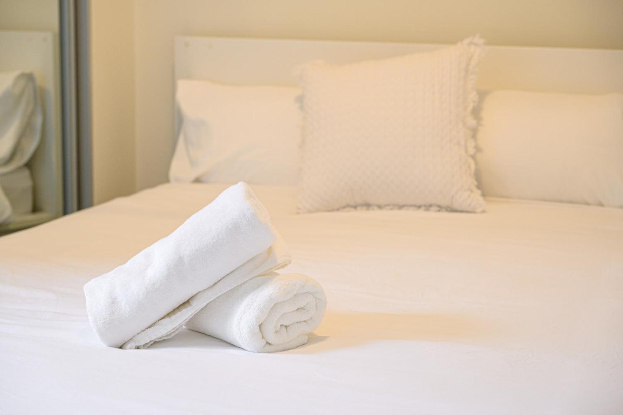 Liverpool Adorable 2Br Apt With Free Parking Warwick Farm Eksteriør bilde