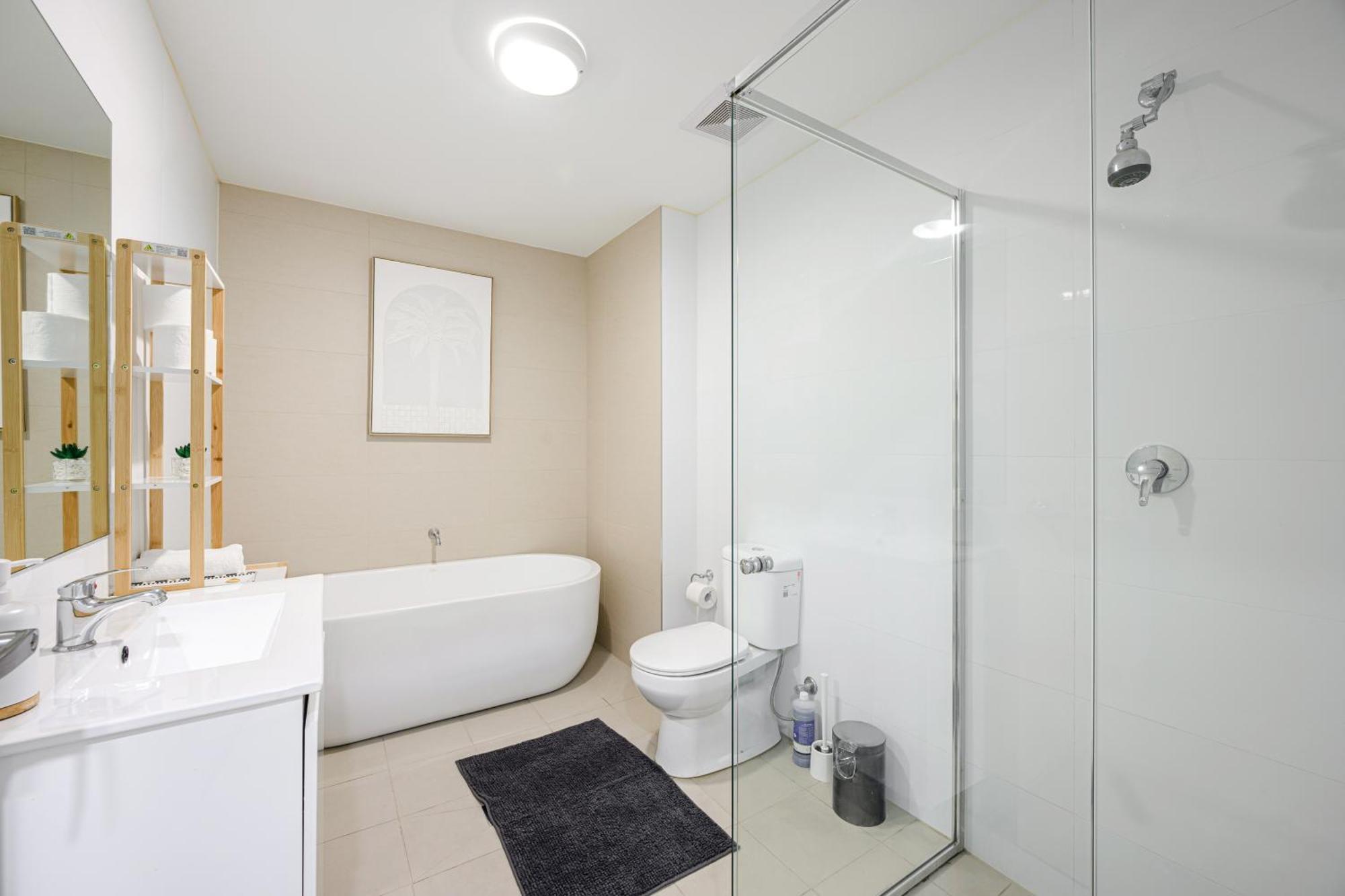 Liverpool Adorable 2Br Apt With Free Parking Warwick Farm Eksteriør bilde